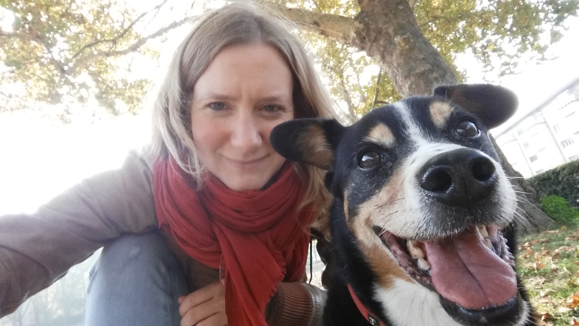 Maja und Hüetihund Piru